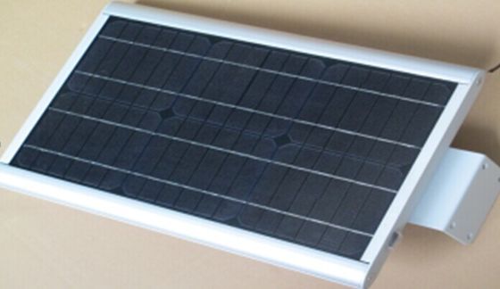 Υψηλοί μονάδων λούμεν 50W καθαροί φωτεινοί σηματοδότες όλων των ηλιακών οδηγήσεων λευκού IP66 υπαίθριοι